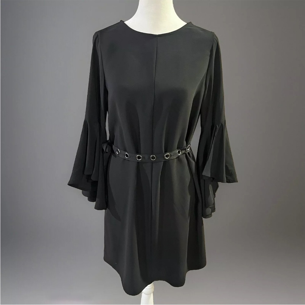 Women’s XS Vera Wang Black Dress With Sleeves and Belt